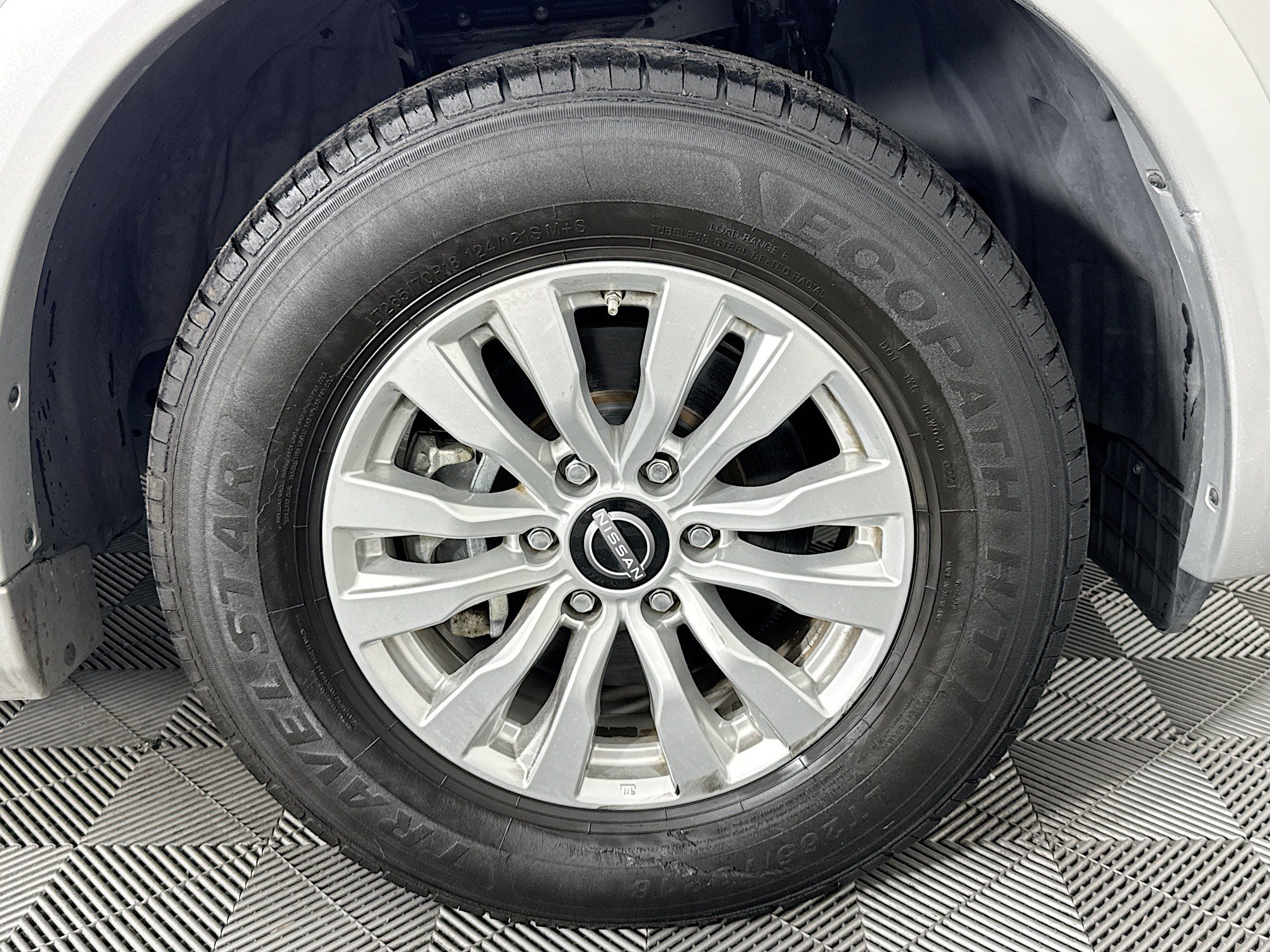 Used 2021 Nissan Armada SV RWD image 30