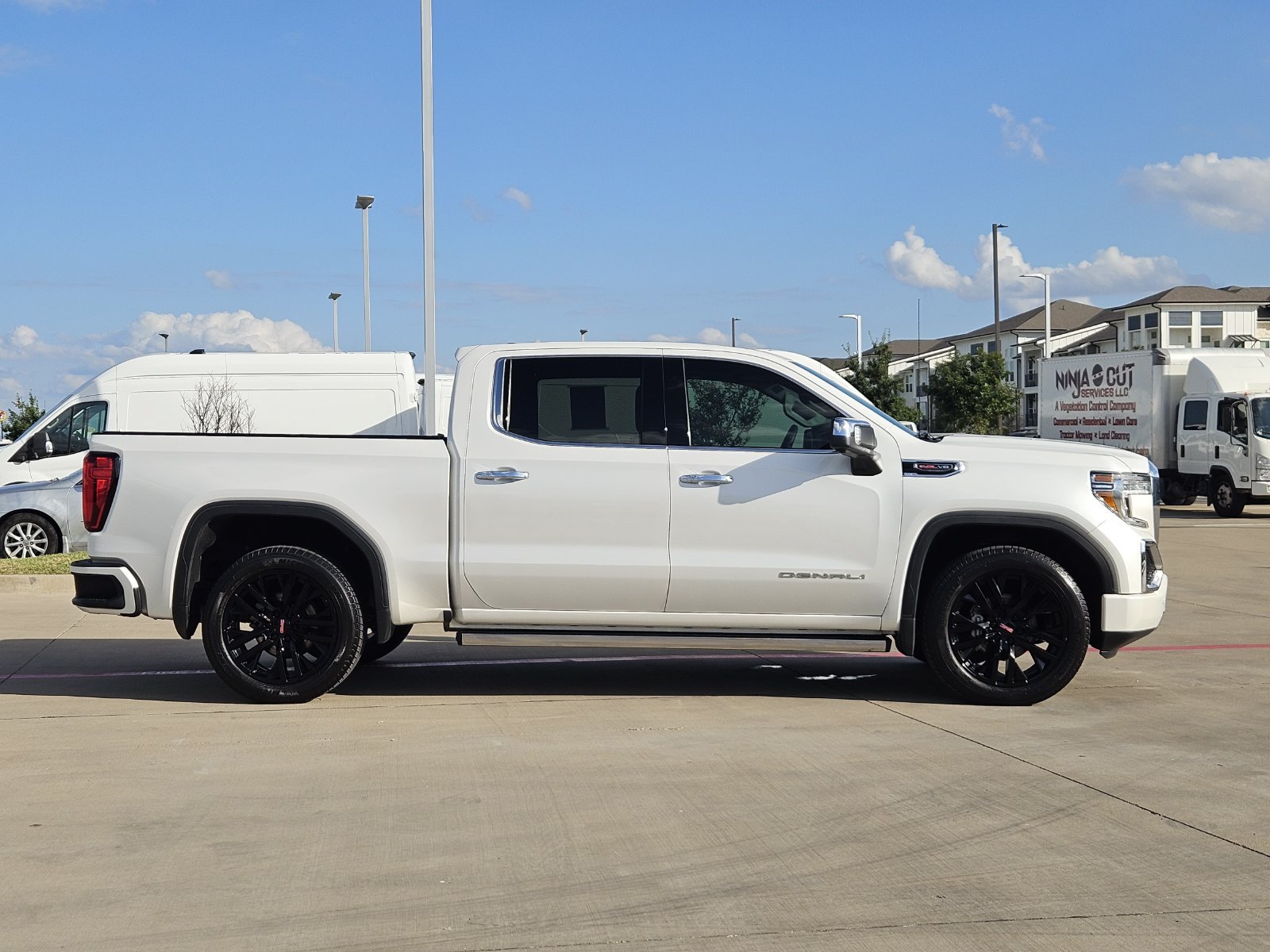 Certified 2019 GMC Sierra 1500 Denali w/ Denali Ultimate Package AWD/4WD image 7