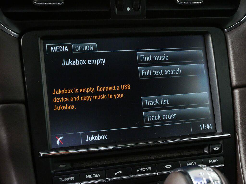 Certified 2015 Porsche 911 Turbo S AWD/4WD image 15