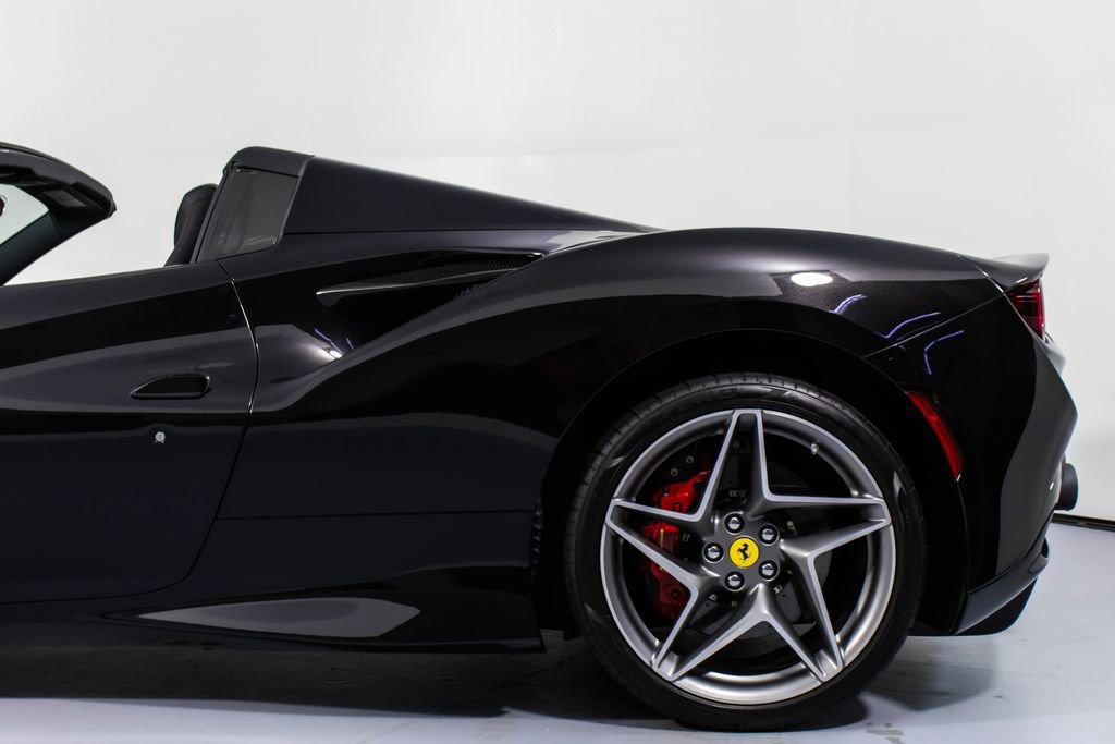 Certified 2022 Ferrari F8 Tributo image 27
