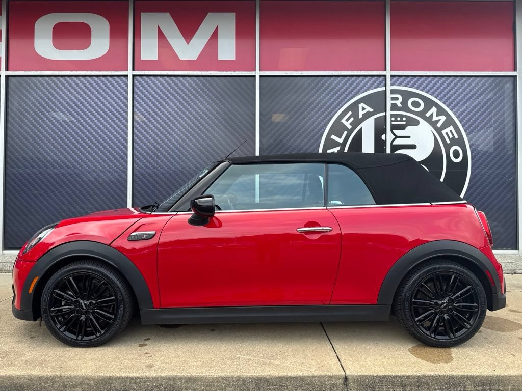 Used 2024 MINI Cooper S FWD image 15