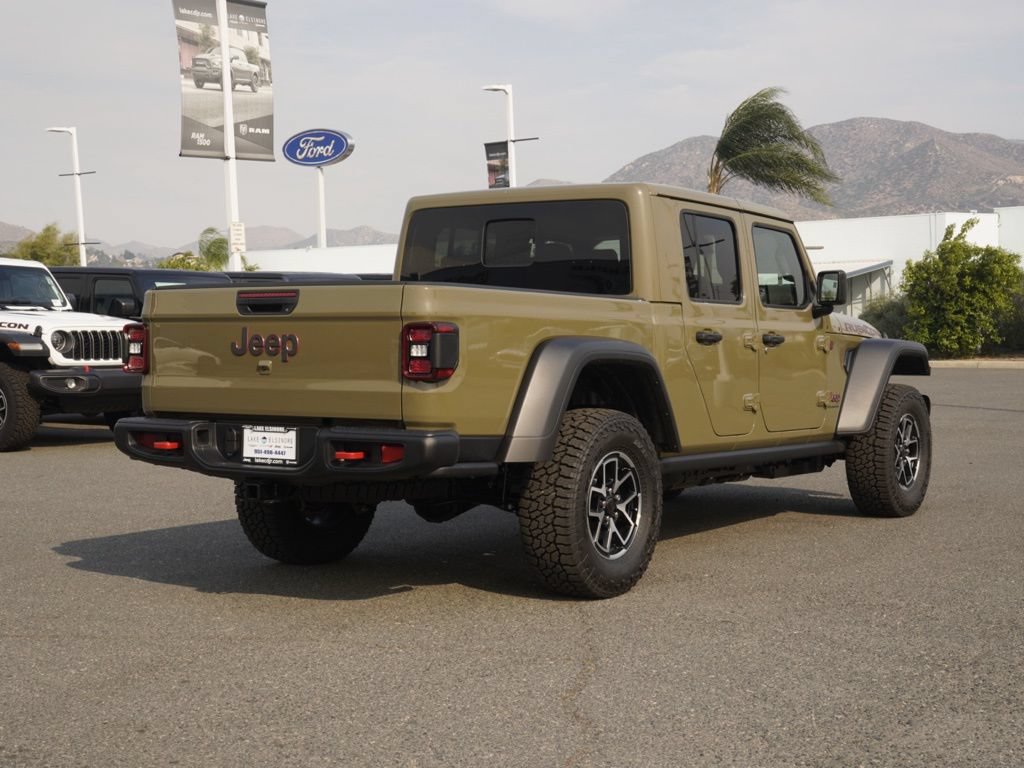New 2026 Jeep Gladiator Rubicon w/ Steel Power Dome Hood Package AWD/4WD image 4