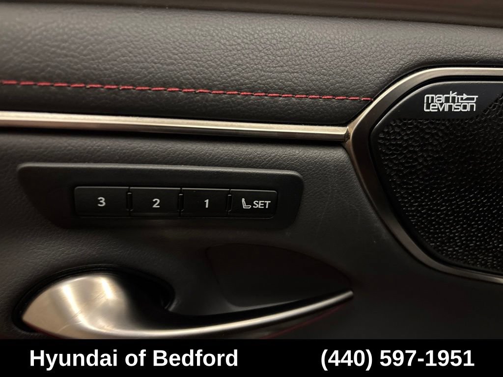 Used 2024 Lexus ES 350 F Sport w/ Accessory Package (Z2) FWD image 11