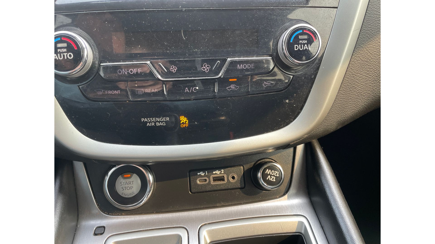 Used 2019 Nissan Murano SV AWD/4WD image 22