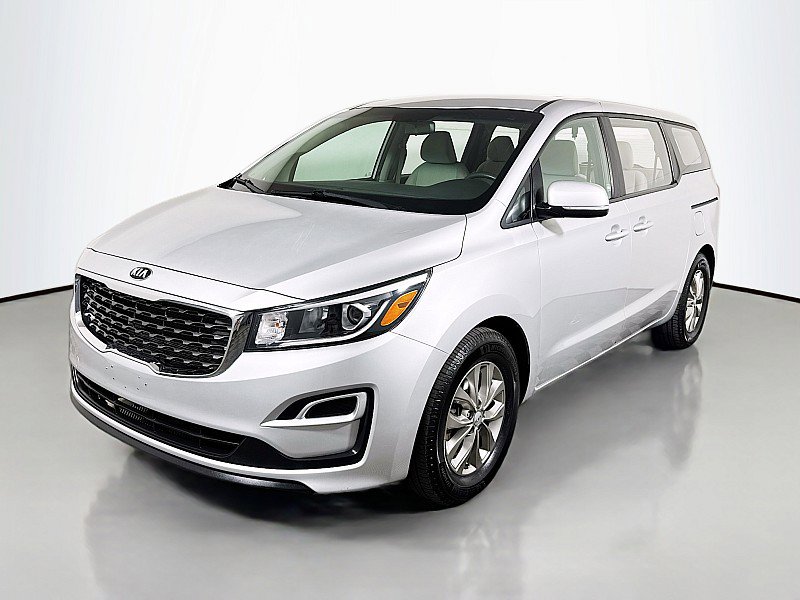 Used 2019 Kia Sedona L image 3