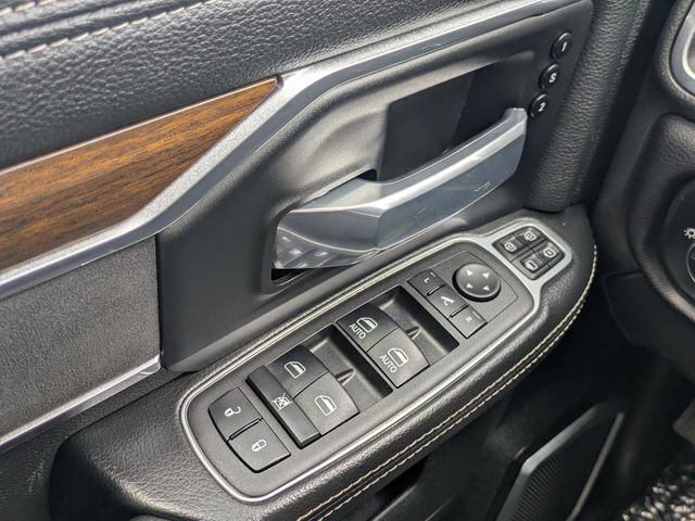 Used 2023 RAM 2500 Laramie AWD/4WD image 25