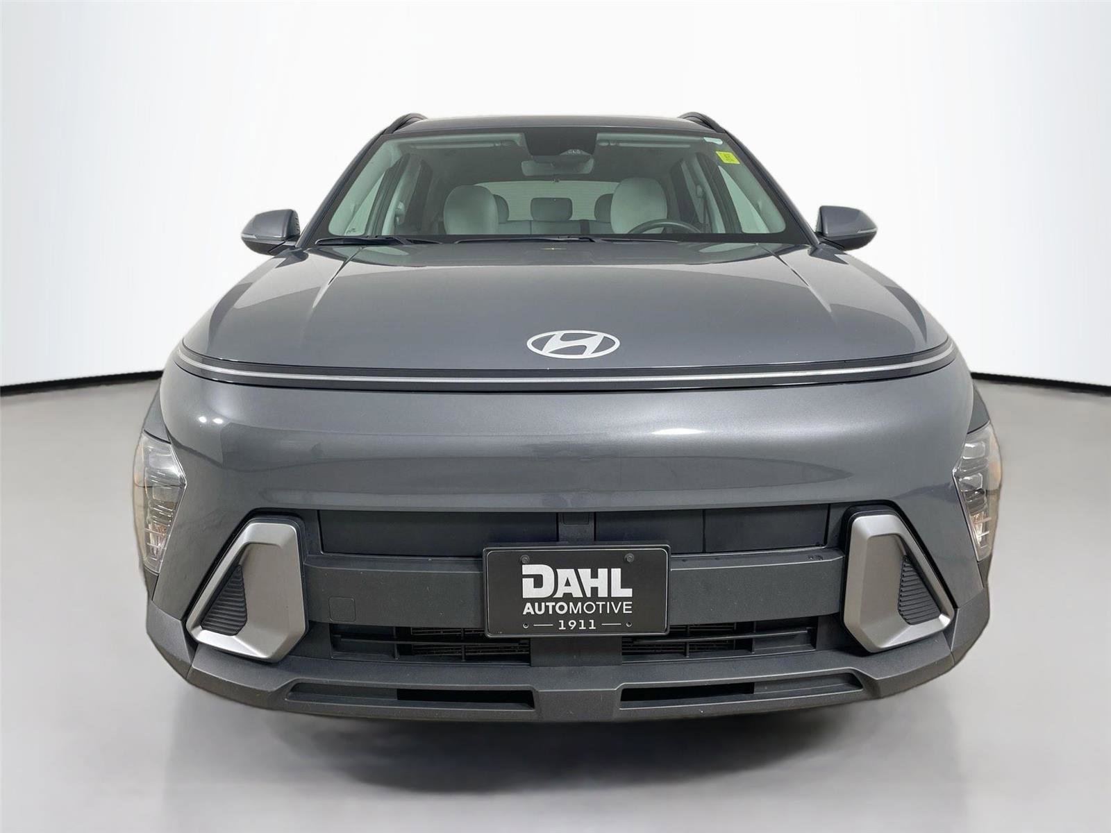 Used 2025 Hyundai Kona SEL AWD/4WD image 3