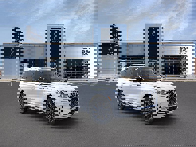 Used 2023 Lincoln Corsair Grand Touring w/ Equipment Group 302A image 7