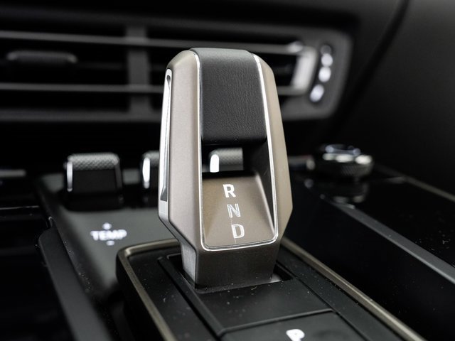Certified 2025 Porsche 911 Turbo S image 24