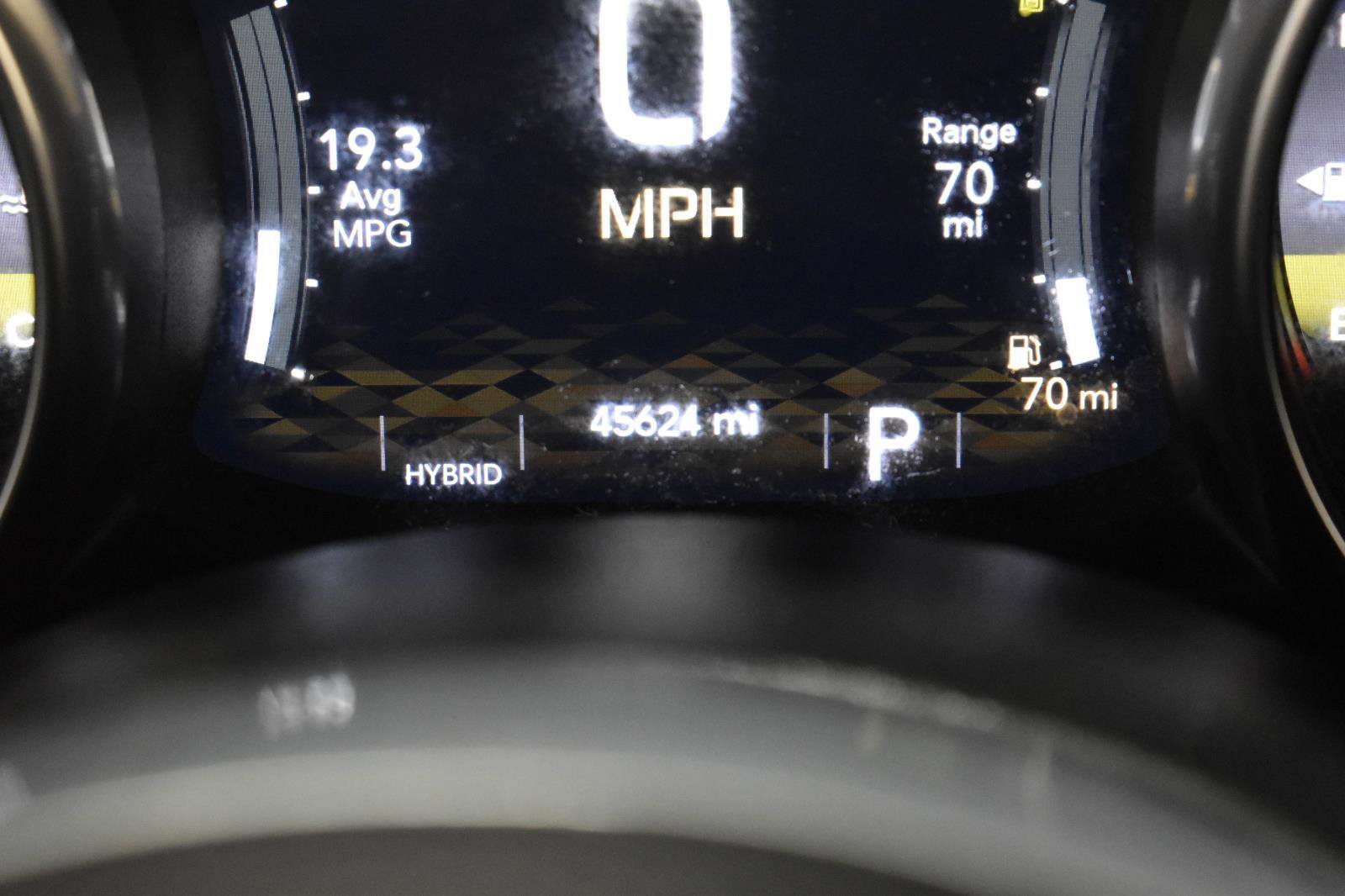 Used 2022 Jeep Wrangler Unlimited Sahara w/ Cold Weather Group image 22