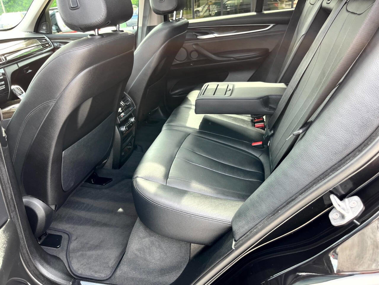 Used 2015 BMW X5 xDrive35i AWD/4WD image 11