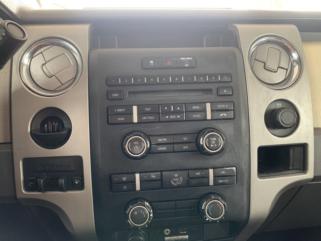 Used 2010 Ford F150 XL RWD image 14