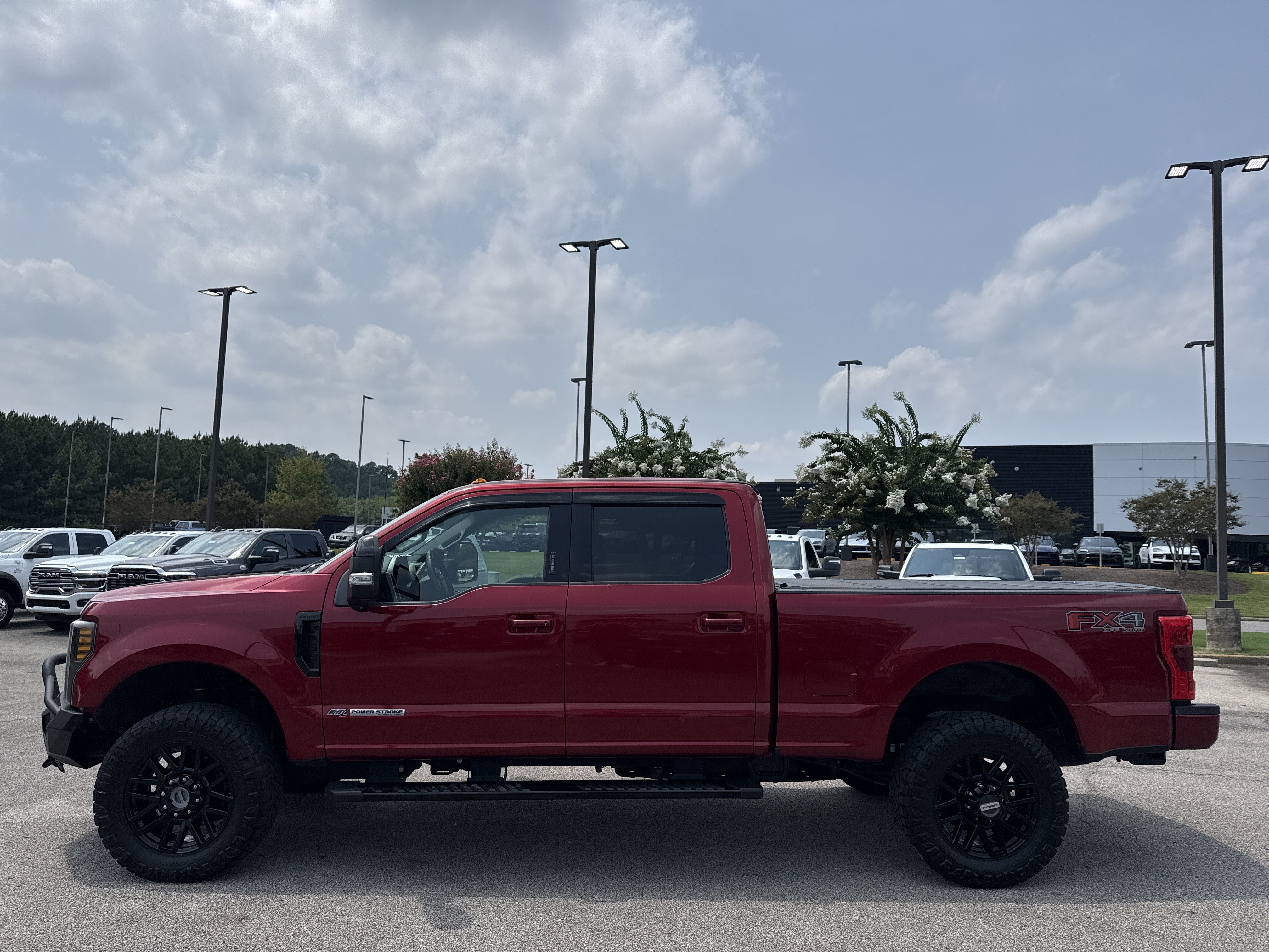 Used 2019 Ford F250 Lariat AWD/4WD image 5