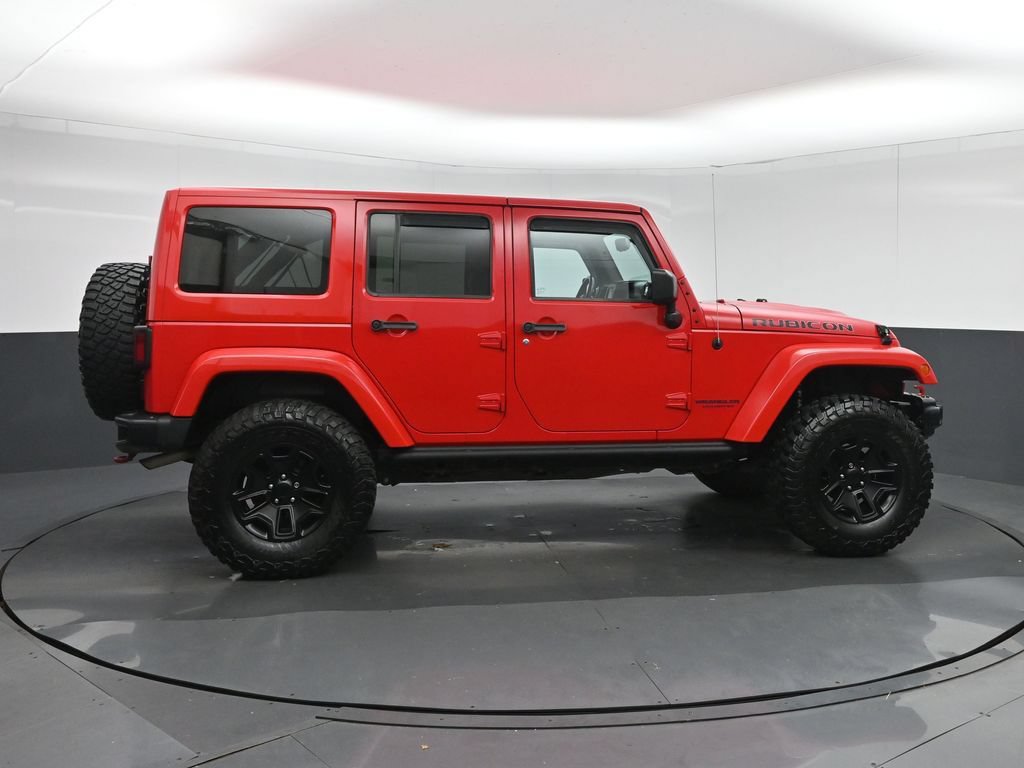 Used 2016 Jeep Wrangler Unlimited Rubicon AWD/4WD image 8