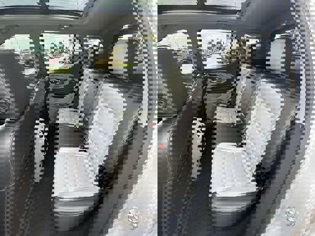 Certified 2021 GMC Terrain SLT w/ Infotainment Package II image 27