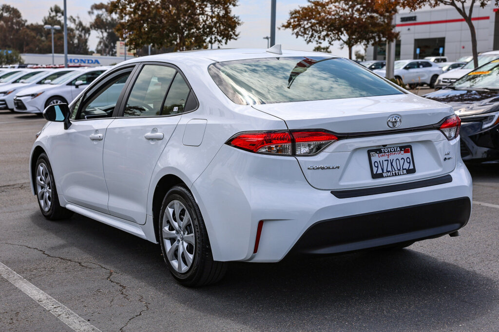 Certified 2026 Toyota Corolla LE FWD image 21