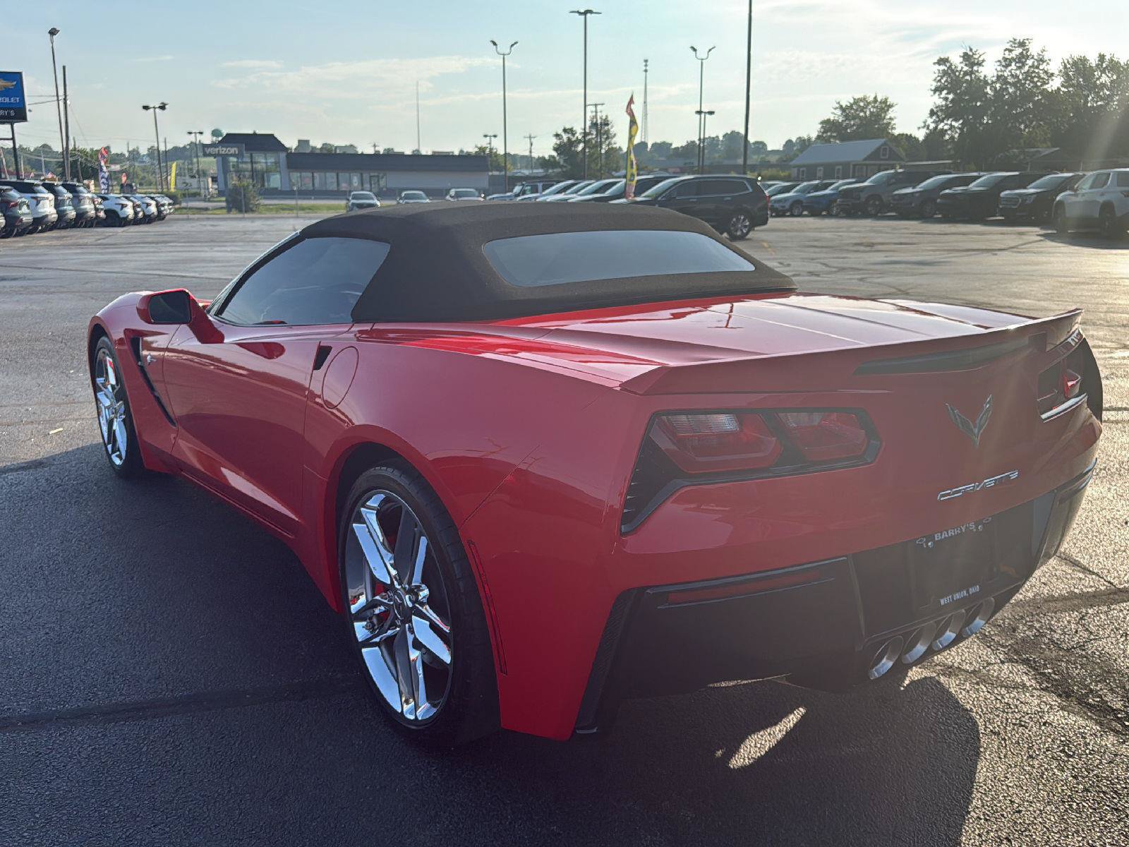 Used 2017 Chevrolet Corvette Stingray Convertible RWD image 3
