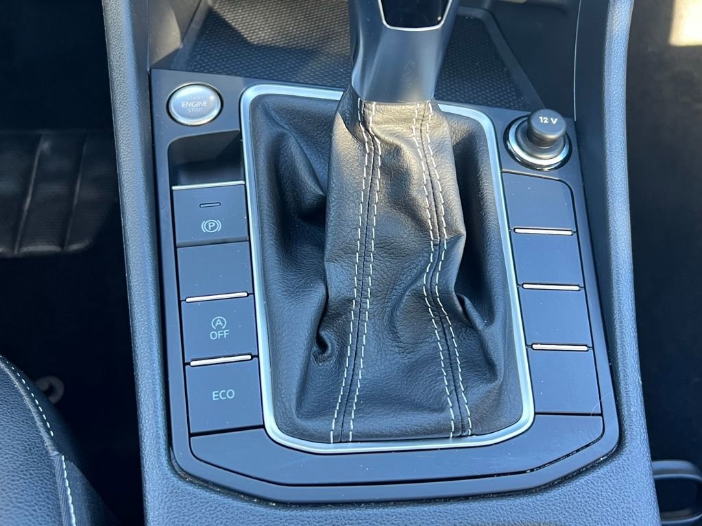 Used 2024 Volkswagen Jetta SE image 24