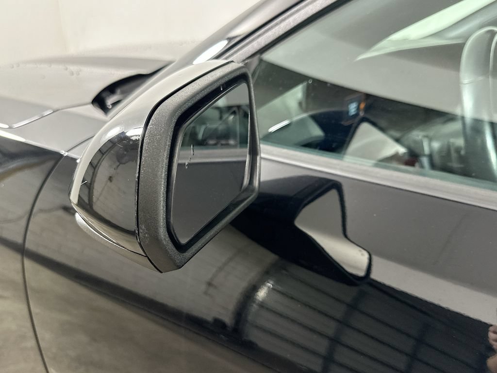Used 2024 Ford Mustang GT Premium RWD image 37