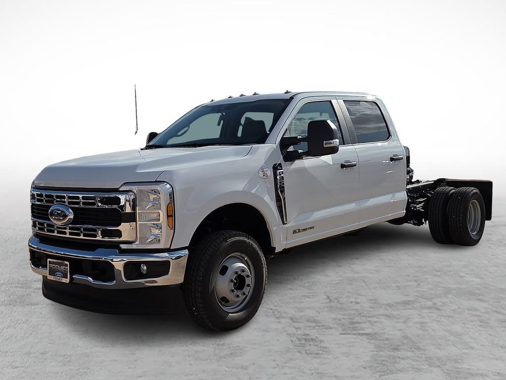 New 2026 Ford F350 XL w/ XL Chrome Package AWD/4WD image 5