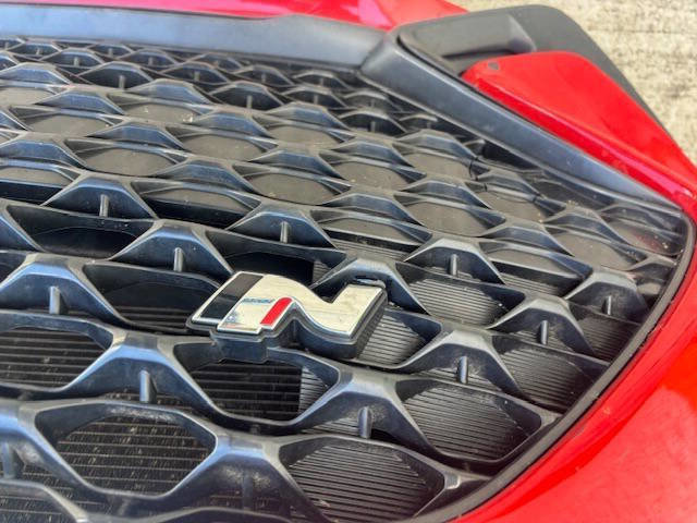 Used 2019 Hyundai Veloster N N image 19