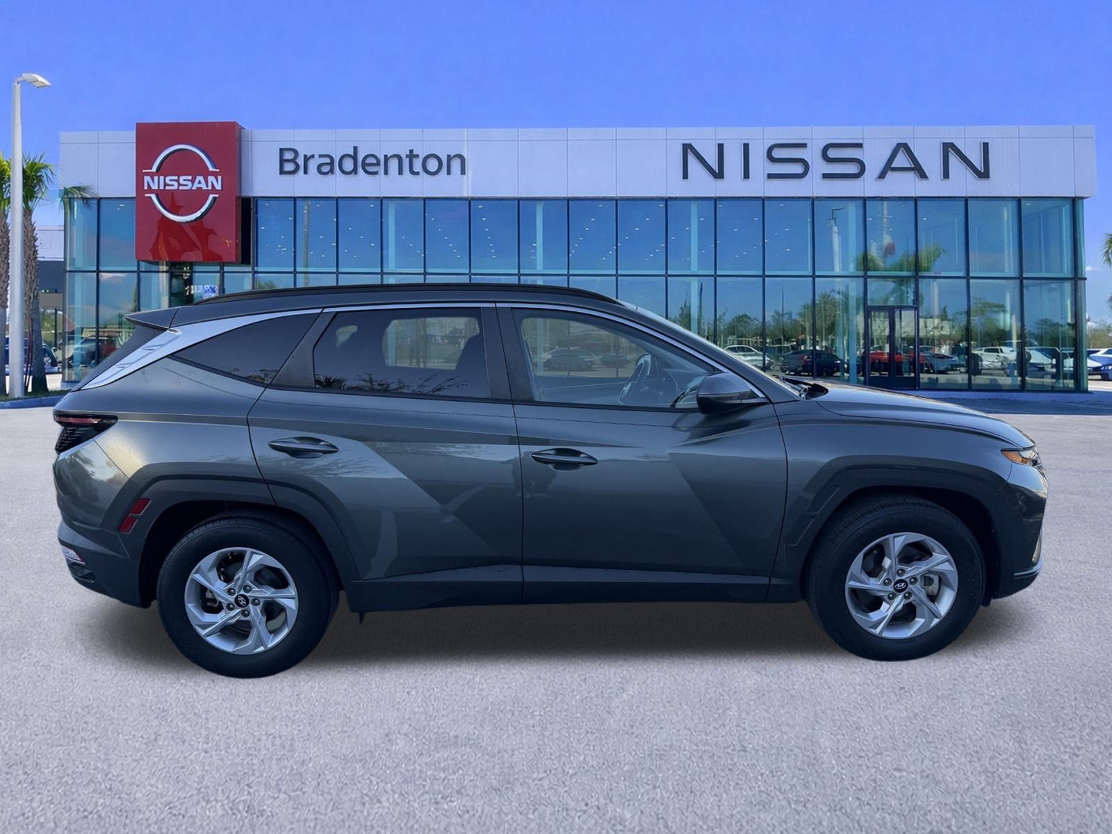 Used 2023 Hyundai Tucson SEL image 4