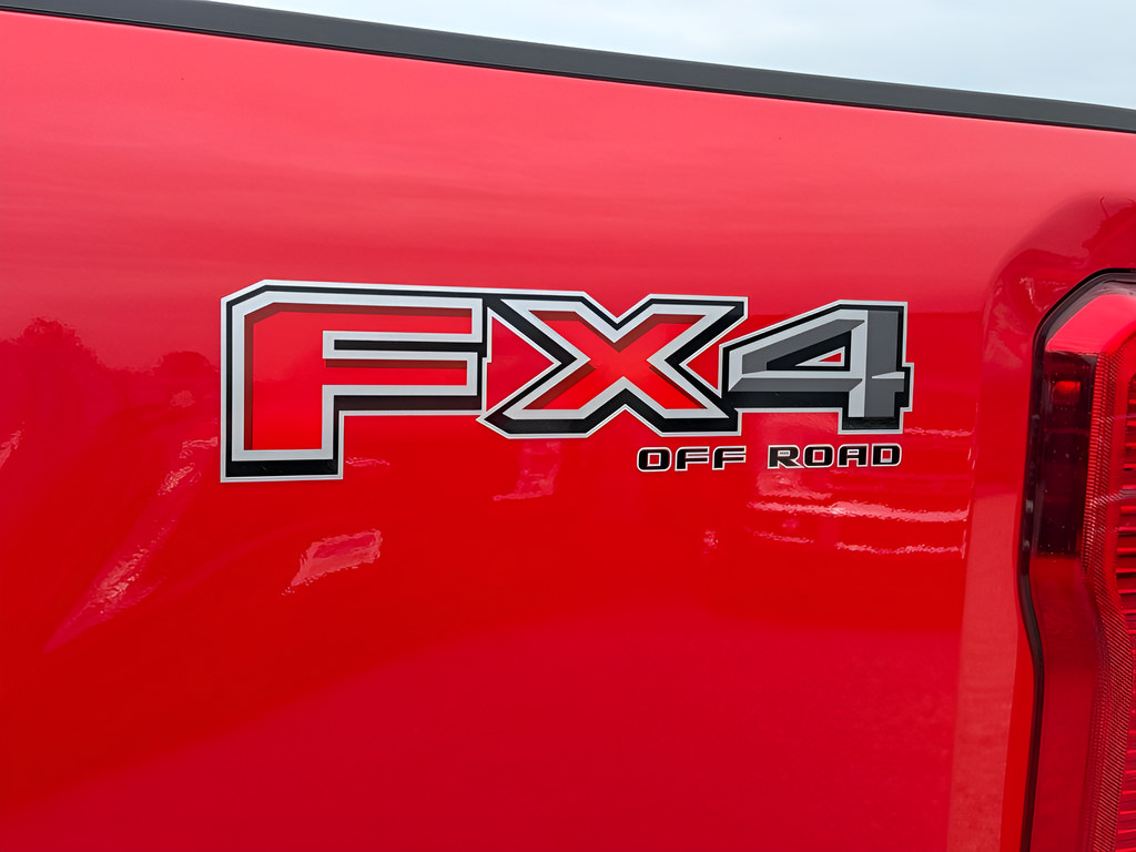 New 2026 Ford F350 XL w/ FX4 Off-Road Package AWD/4WD image 18