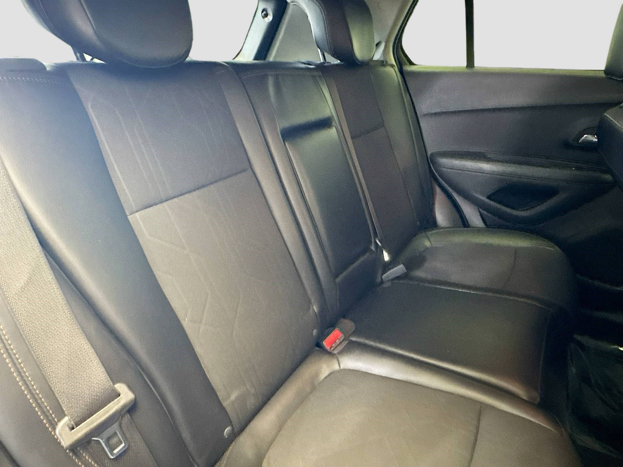 Used 2021 Chevrolet Trax LT w/ Driver Confidence Package image 14