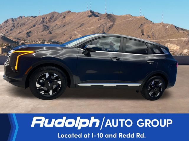 Used 2026 Kia Sportage LX FWD image 2