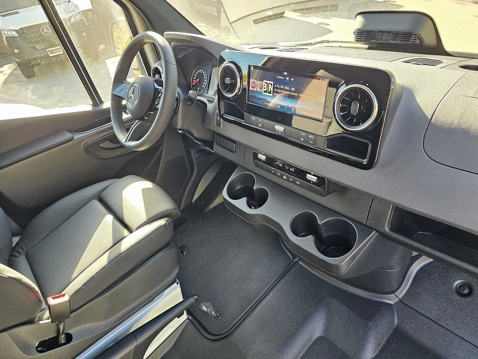 New 2026 Mercedes-Benz Sprinter 2500 image 11
