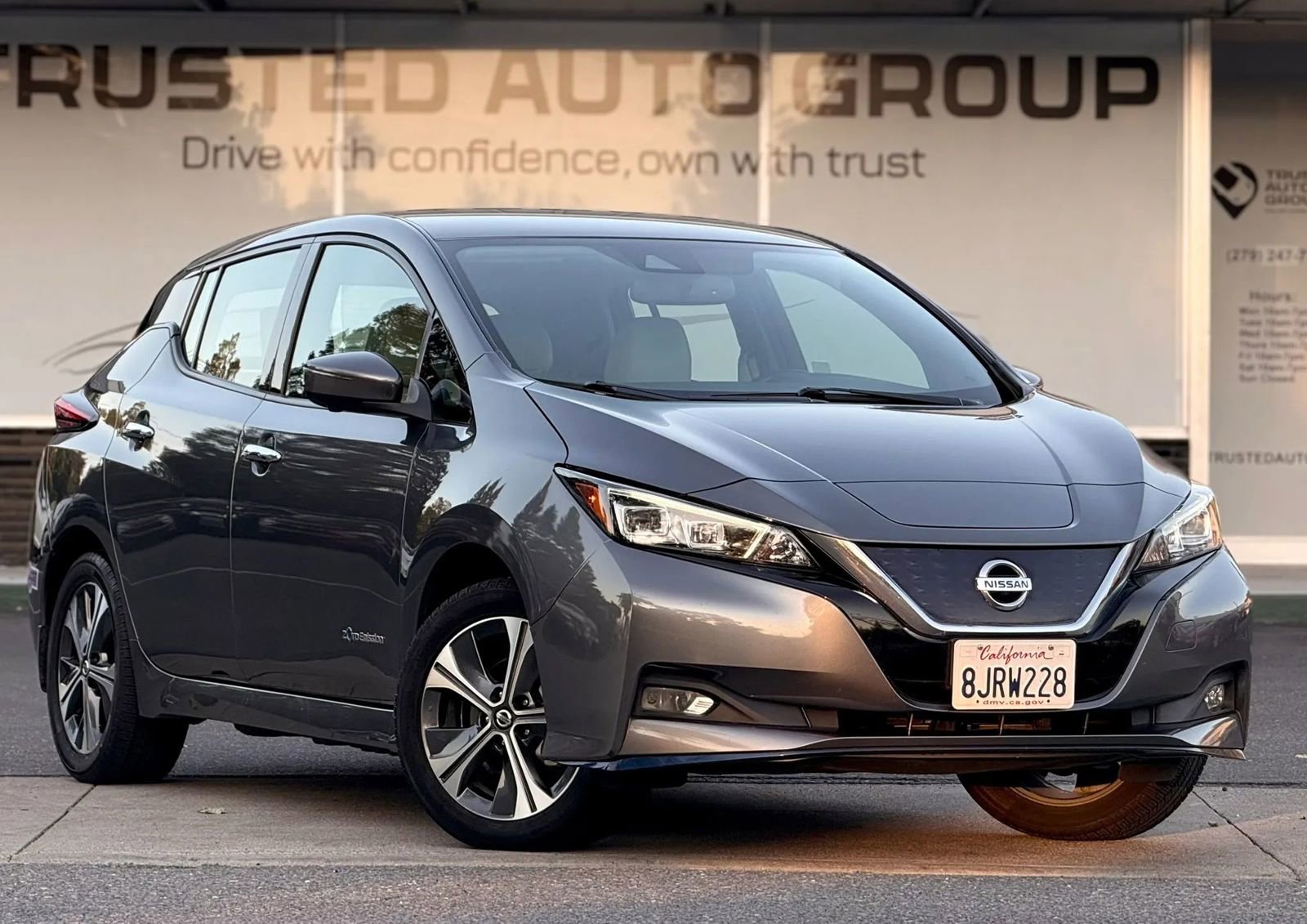 Used 2019 Nissan Leaf SL Plus w/ Protection Package FWD image 2