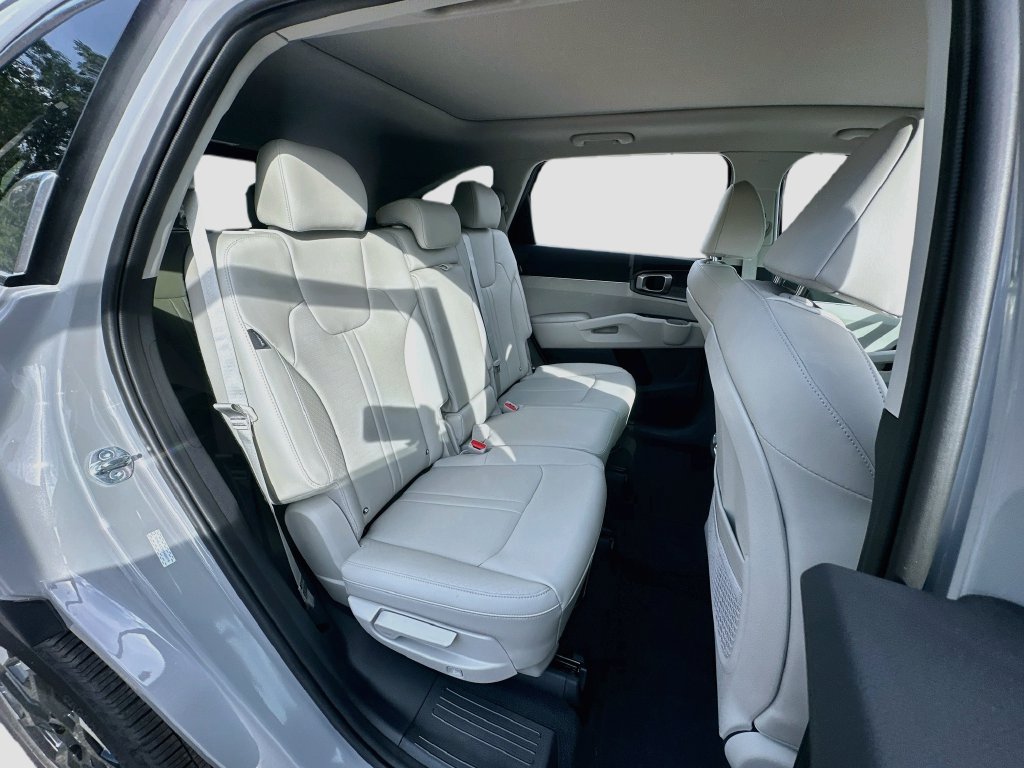 New 2026 Kia Sorento S w/ S Panoramic Sunroof Package FWD image 27