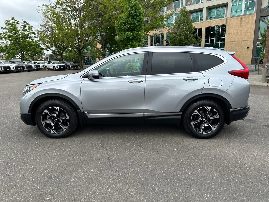 Used 2017 Honda CR-V Touring image 3