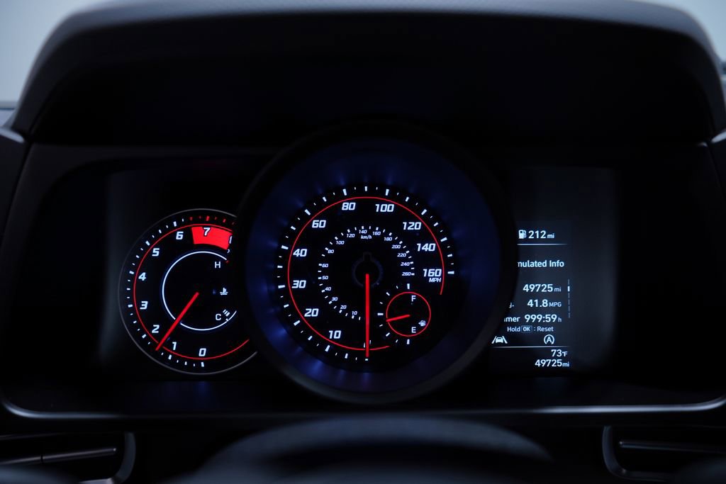 Used 2023 Hyundai Elantra SE w/ Cargo Package image 21