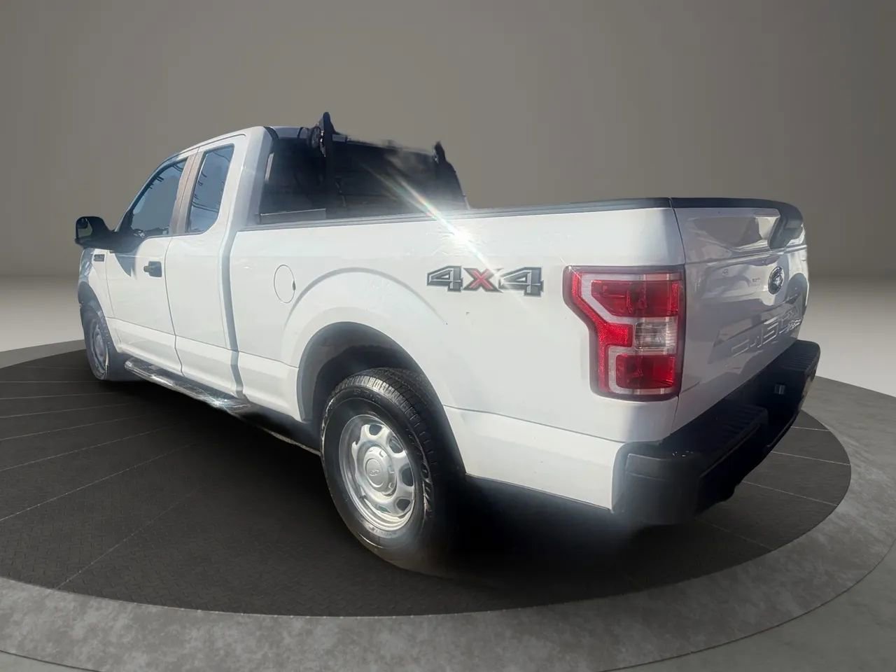 Used 2019 Ford F150 XL w/ Equipment Group 101A Mid AWD/4WD image 7