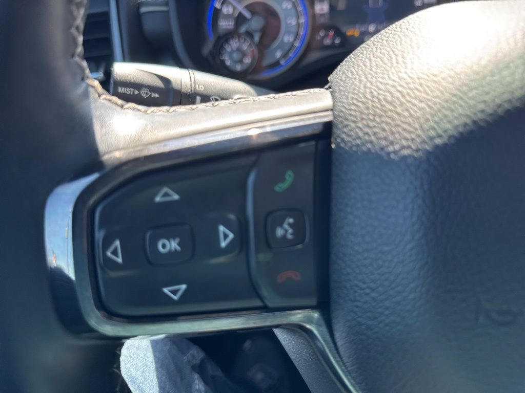 Used 2022 RAM 1500 Limited AWD/4WD image 16