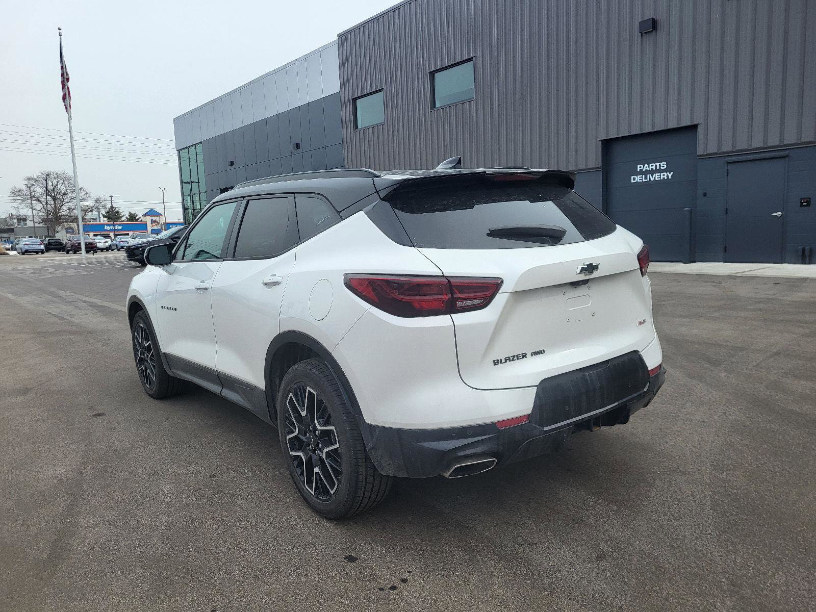 Used 2024 Chevrolet Blazer RS w/ Driver Confidence II Package image 5