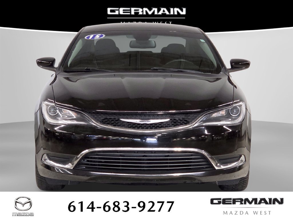 Used 2015 Chrysler 200 Limited w/ Convenience Group FWD image 2