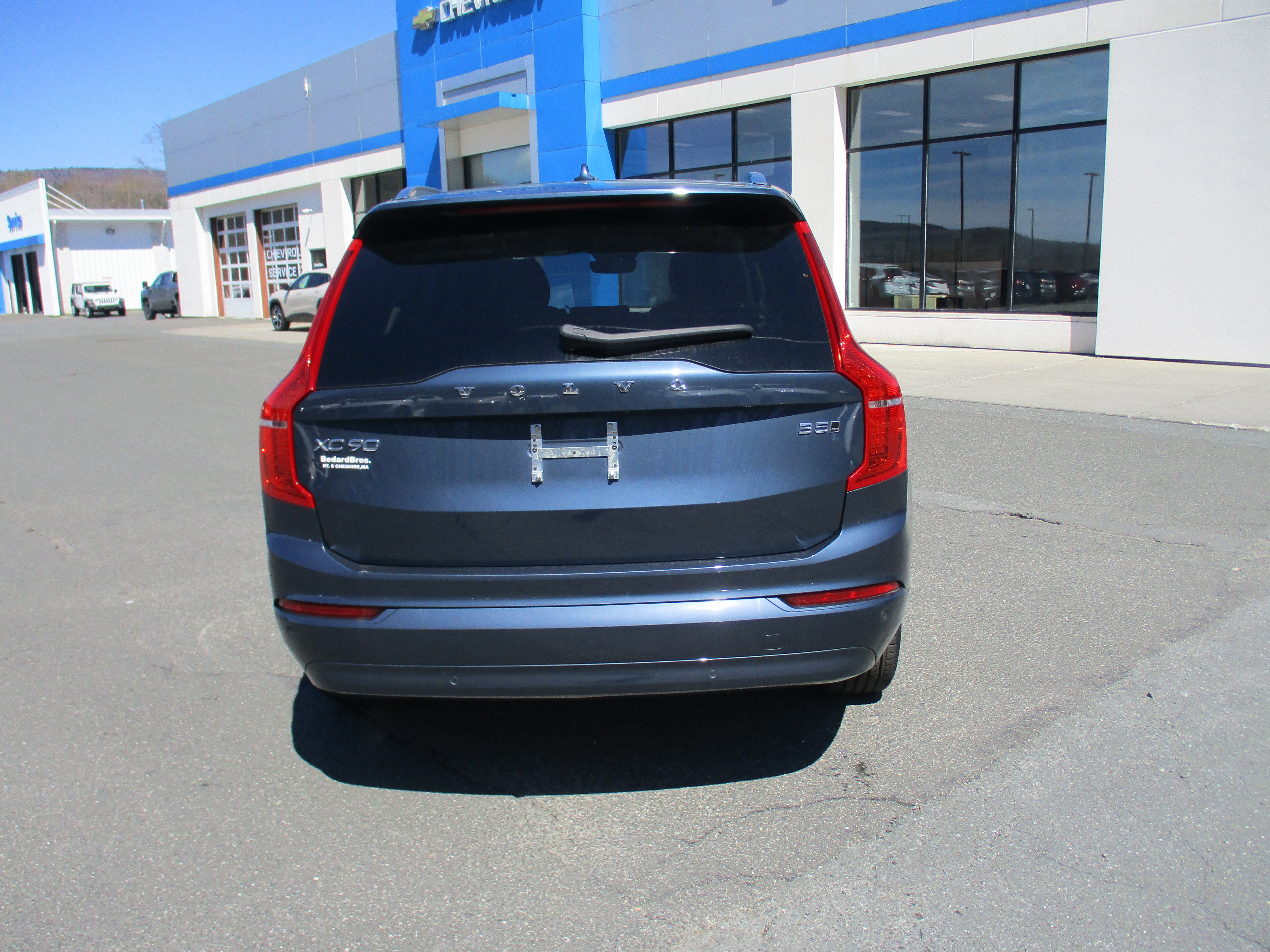 Certified 2023 Volvo XC90 B5 Core w/ Climate Package AWD/4WD image 6