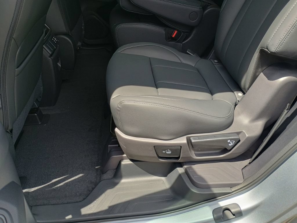 New 2026 Subaru Ascent Premium AWD/4WD image 15