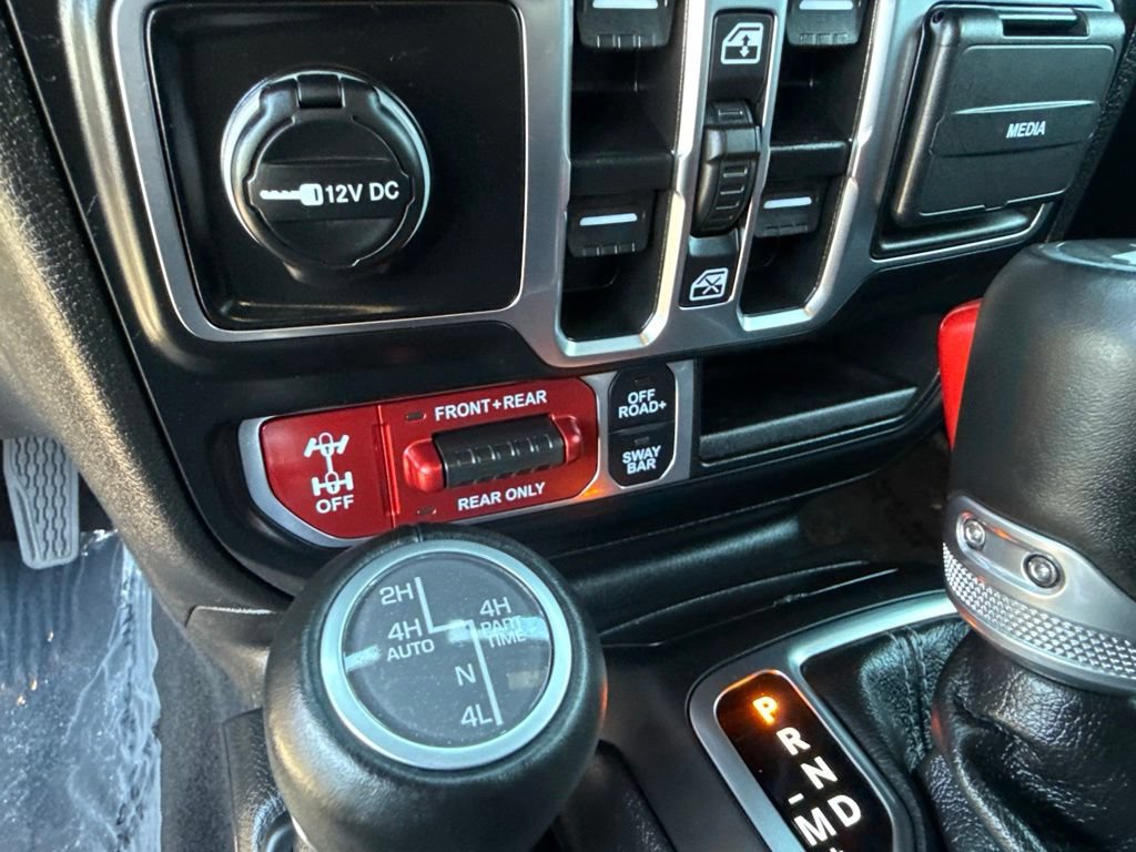Used 2025 Jeep Wrangler Unlimited Rubicon AWD/4WD image 20