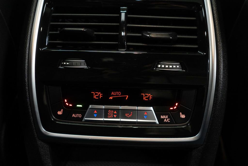 Used 2025 BMW X6 xDrive40i image 14