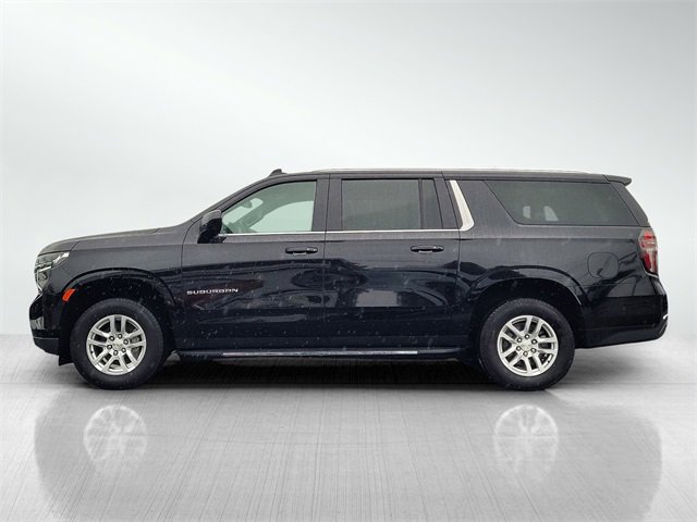 Used 2024 Chevrolet Suburban LT image 9