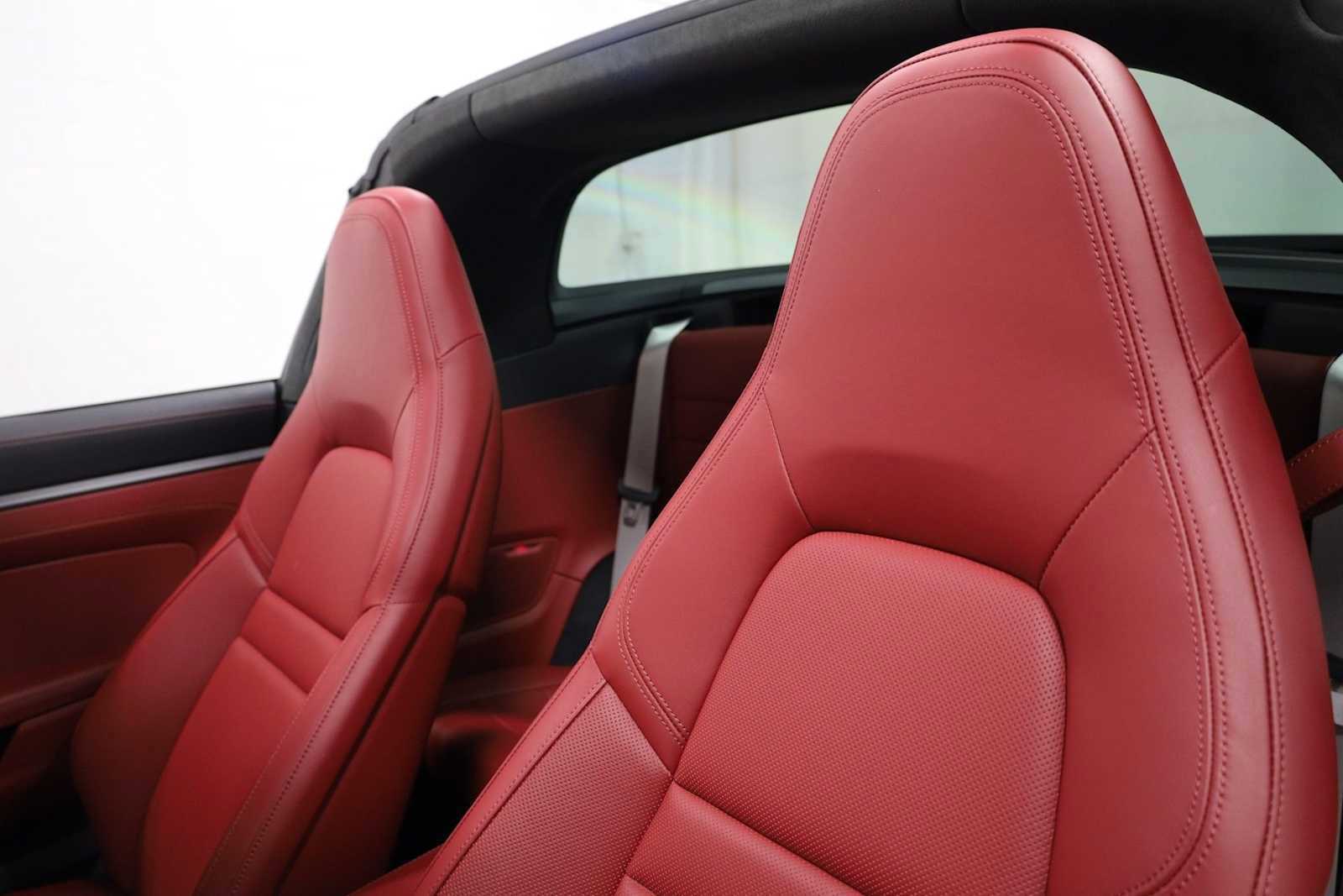 Certified 2024 Porsche 911 Targa 4S image 17