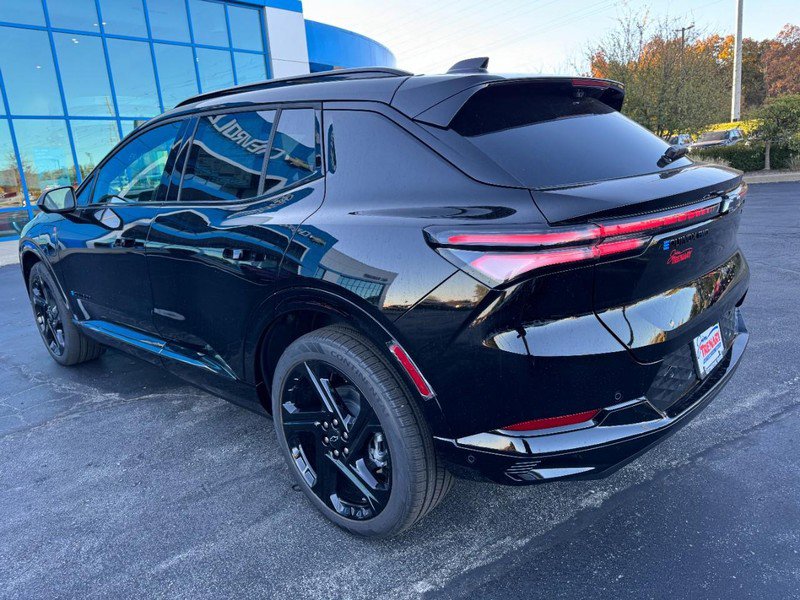 New 2026 Chevrolet Equinox EV RS image 5