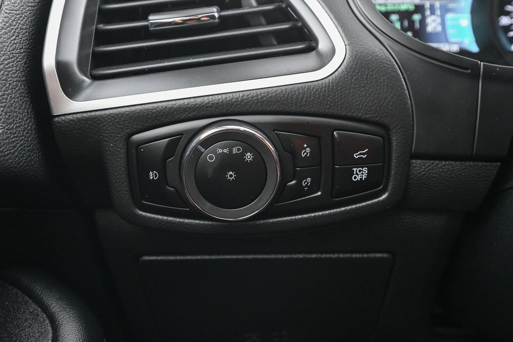 Certified 2024 Ford Edge SEL w/ Convenience Package image 41