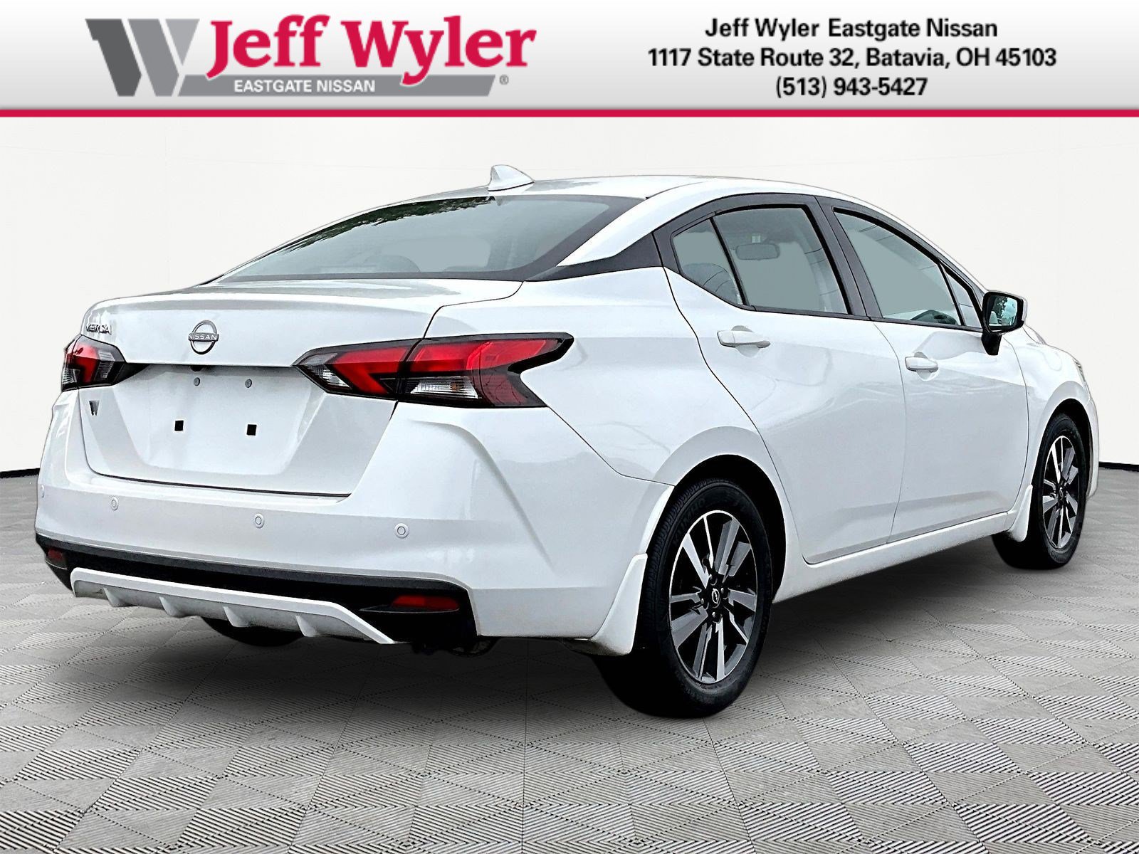 New 2025 Nissan Versa SV w/ Trunk Package FWD image 7