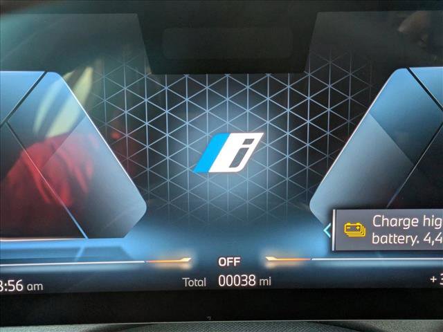 New 2026 BMW 550e xDrive image 11