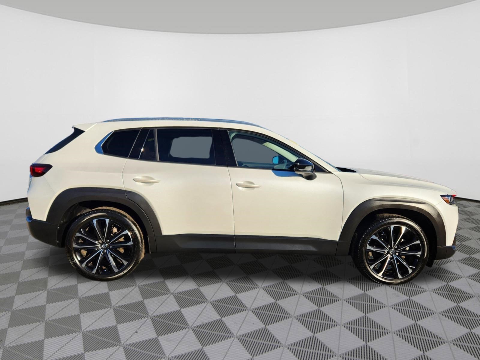 Certified 2024 MAZDA CX-50 2.5 Turbo w/ Cargo Package image 6