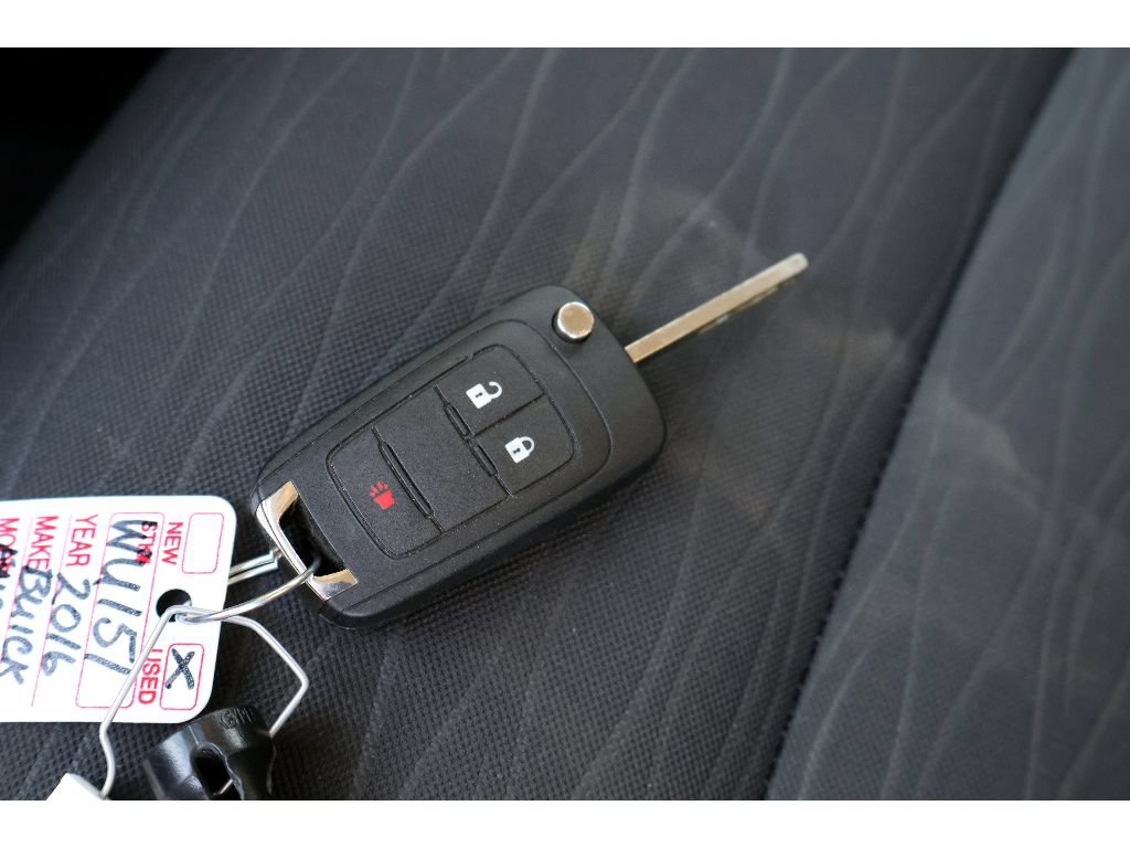 Used 2016 Buick Encore FWD image 32